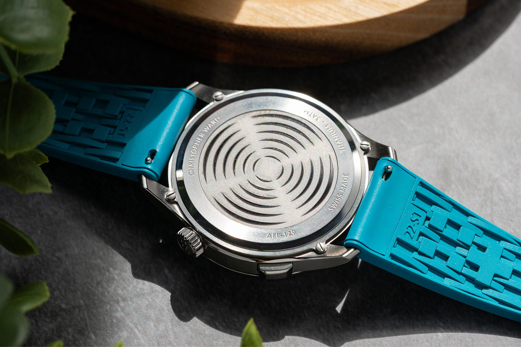 Christopher Ward bel canto caseback