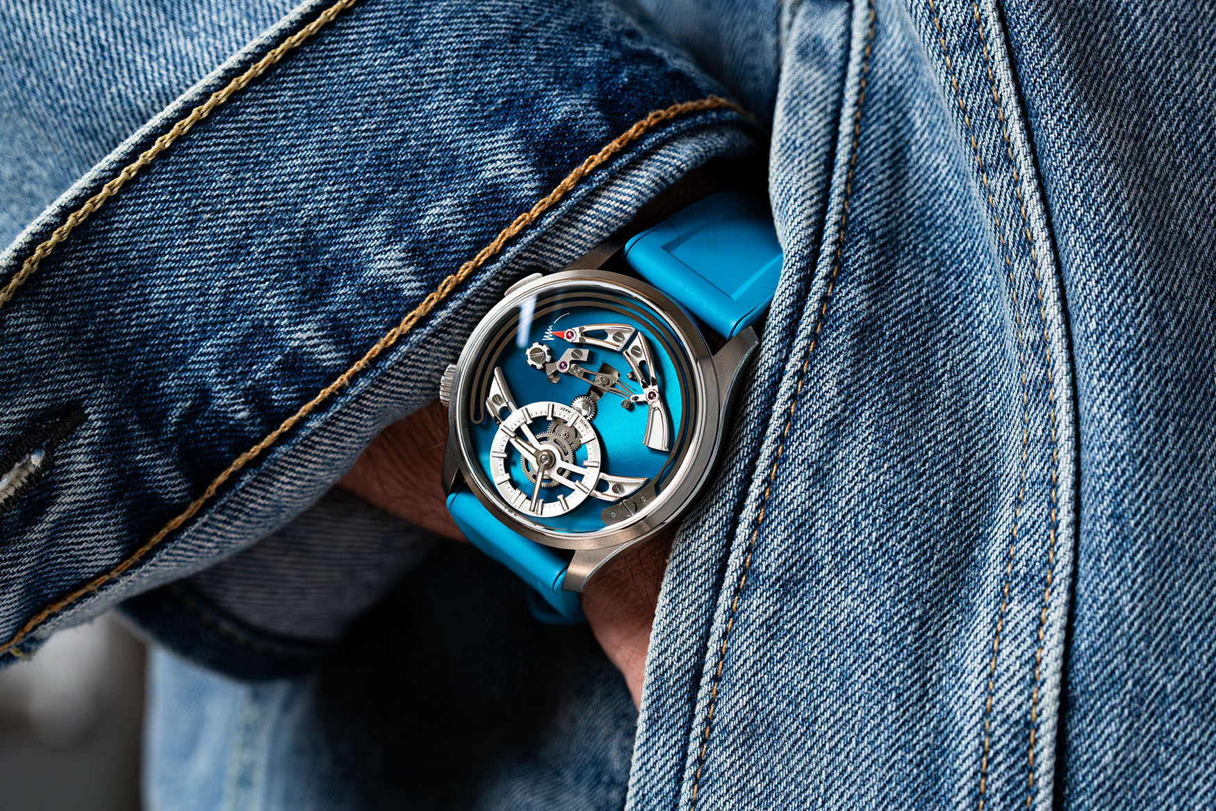 Christopher Ward bel canto wrist2