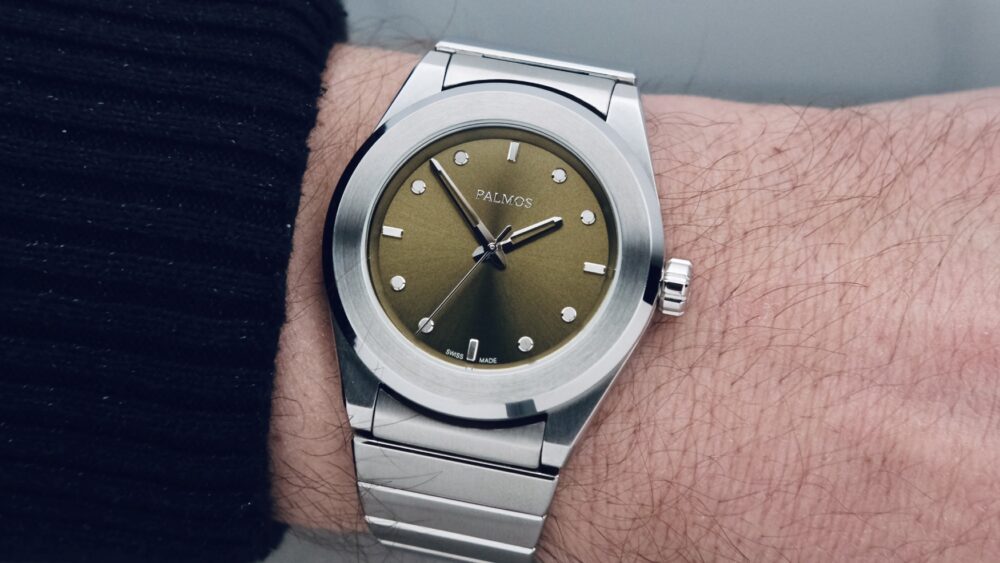 The Palmos One is an ultra-minimal take on a daily wearer